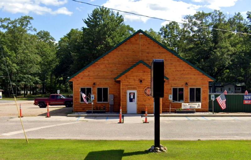 Deer Horn Inn - Now Redneck Yacht Club (newer photo)